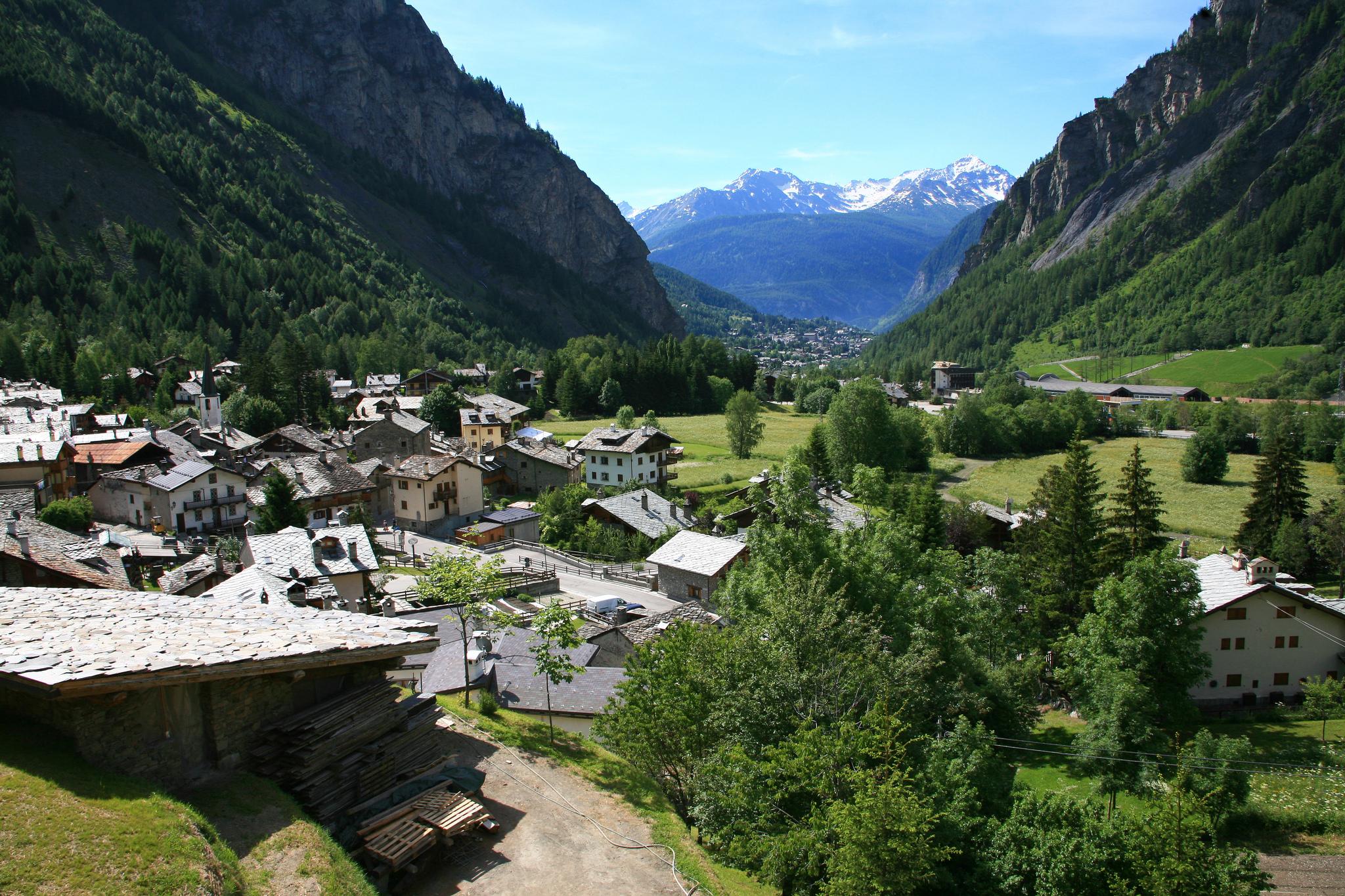 Hotel Les Jumeaux Courmayeur Exterior foto